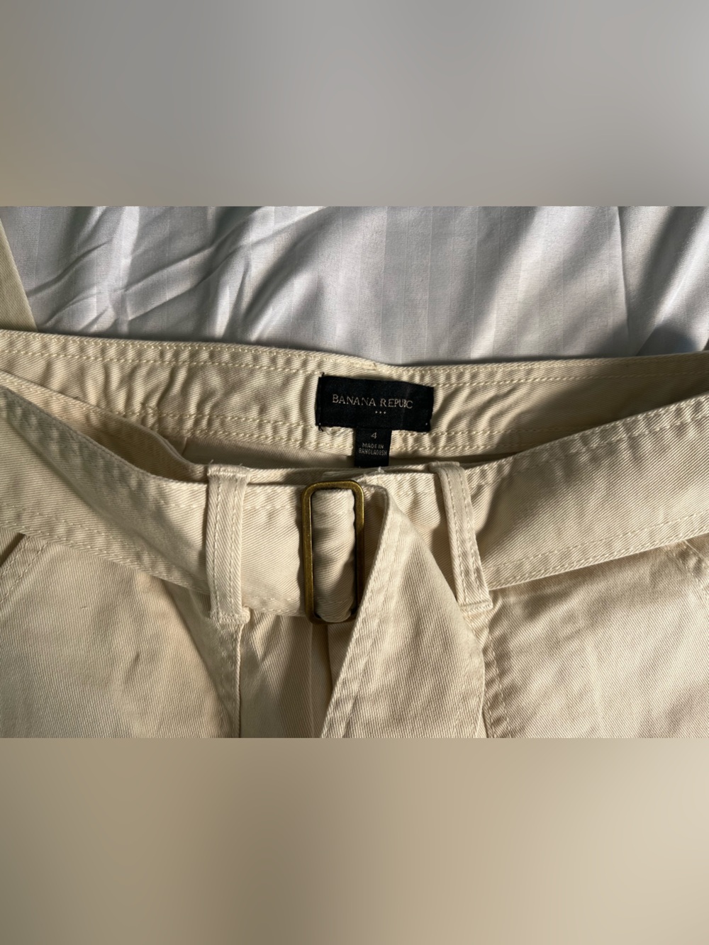 Banana Republic women’s Cream/Tan Cotton-Twill Chinos with Self-Belt